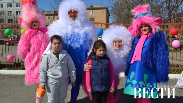 рисунок на асфальте св