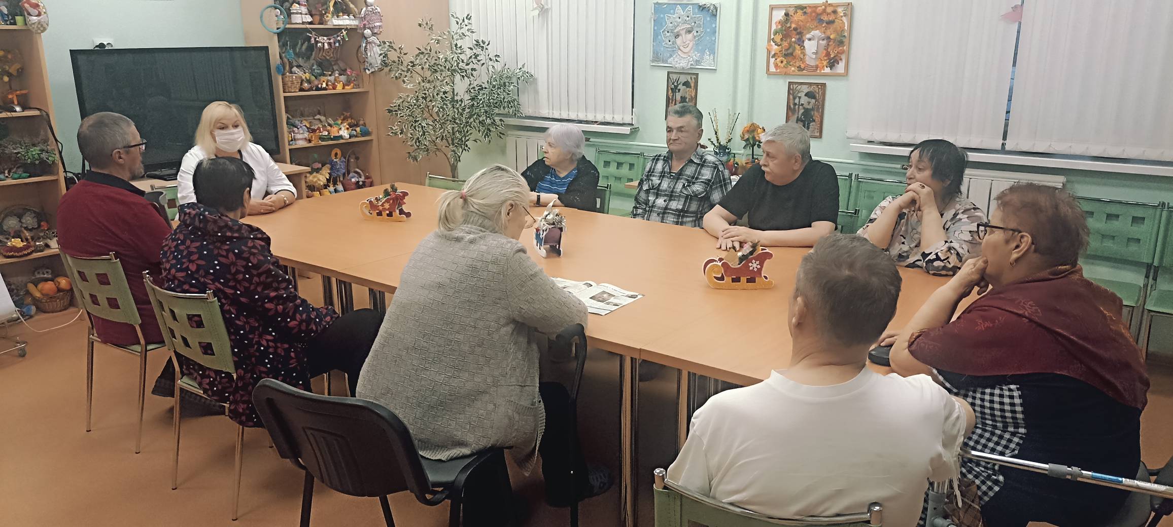 декада sos